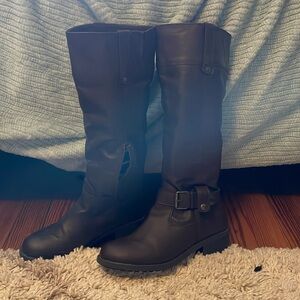 Brown Boots!